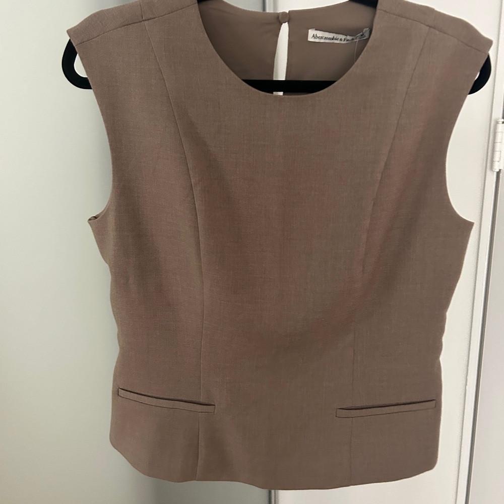 Abercrombie & Fitch Taupe Sleeveless Blouse